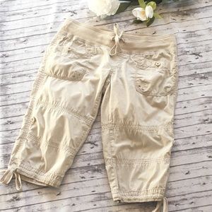 Lightweight Refuge Juniors Khaki Capris